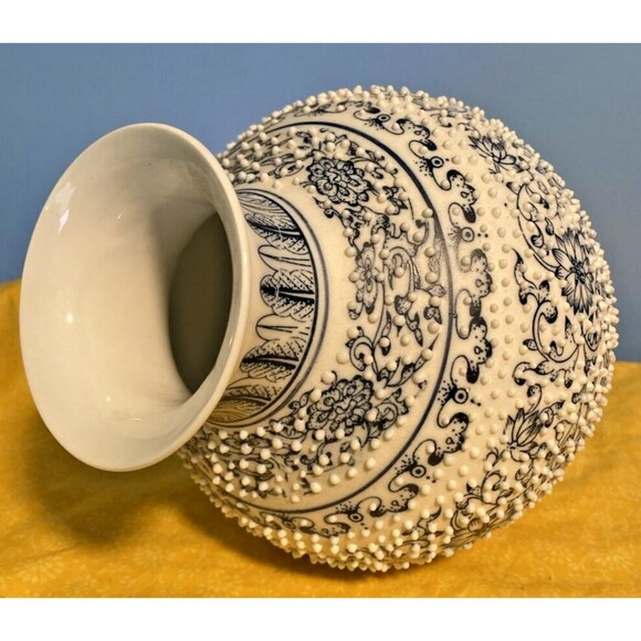 Chinese Blue White Porcelain Vase Qianlong Jingdezhen Institute of Ceramics VTG - Picture 3 of 5